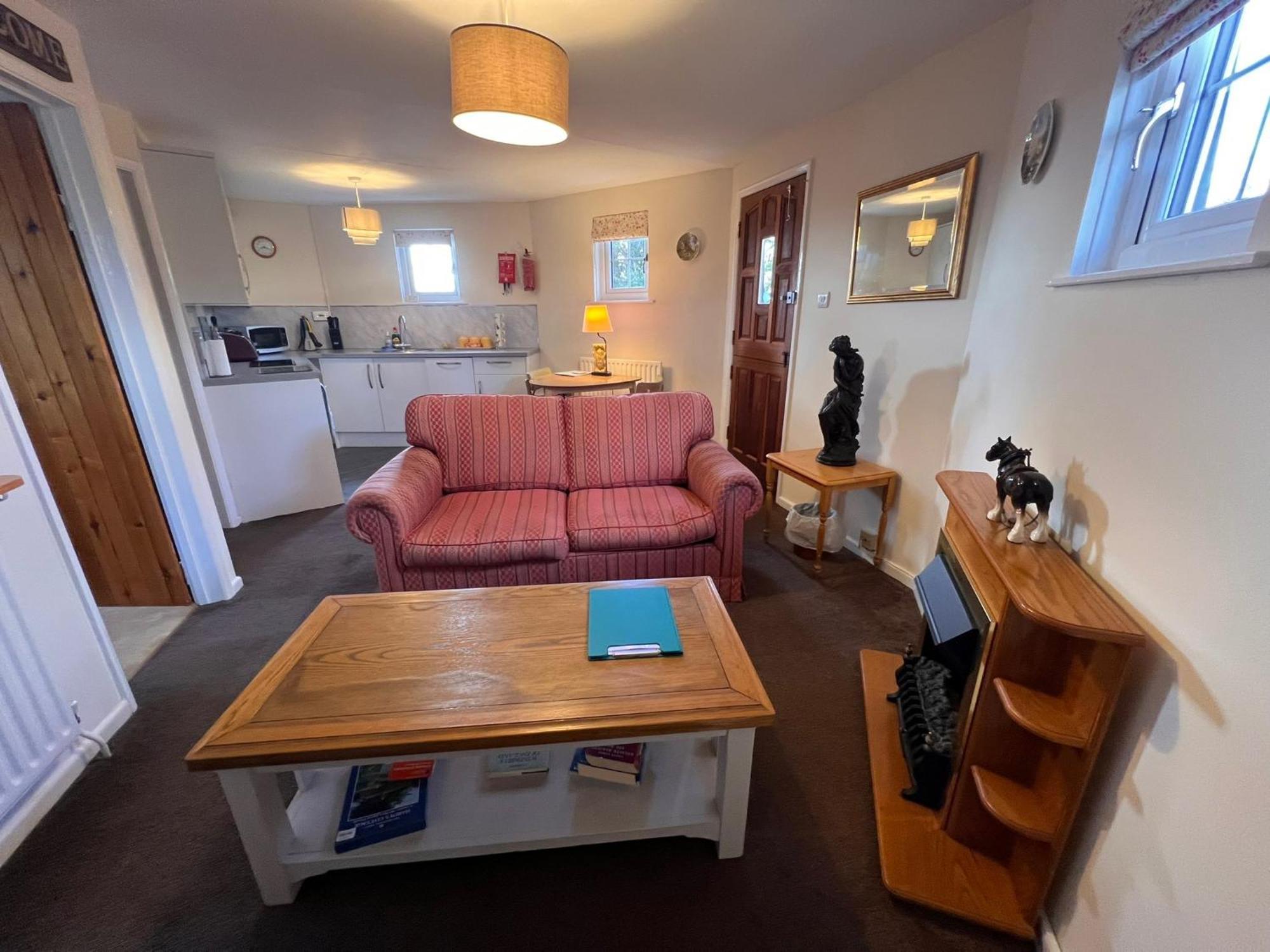 Hunston Mill Self Catering Dog Stay For Free Чичестер Экстерьер фото
