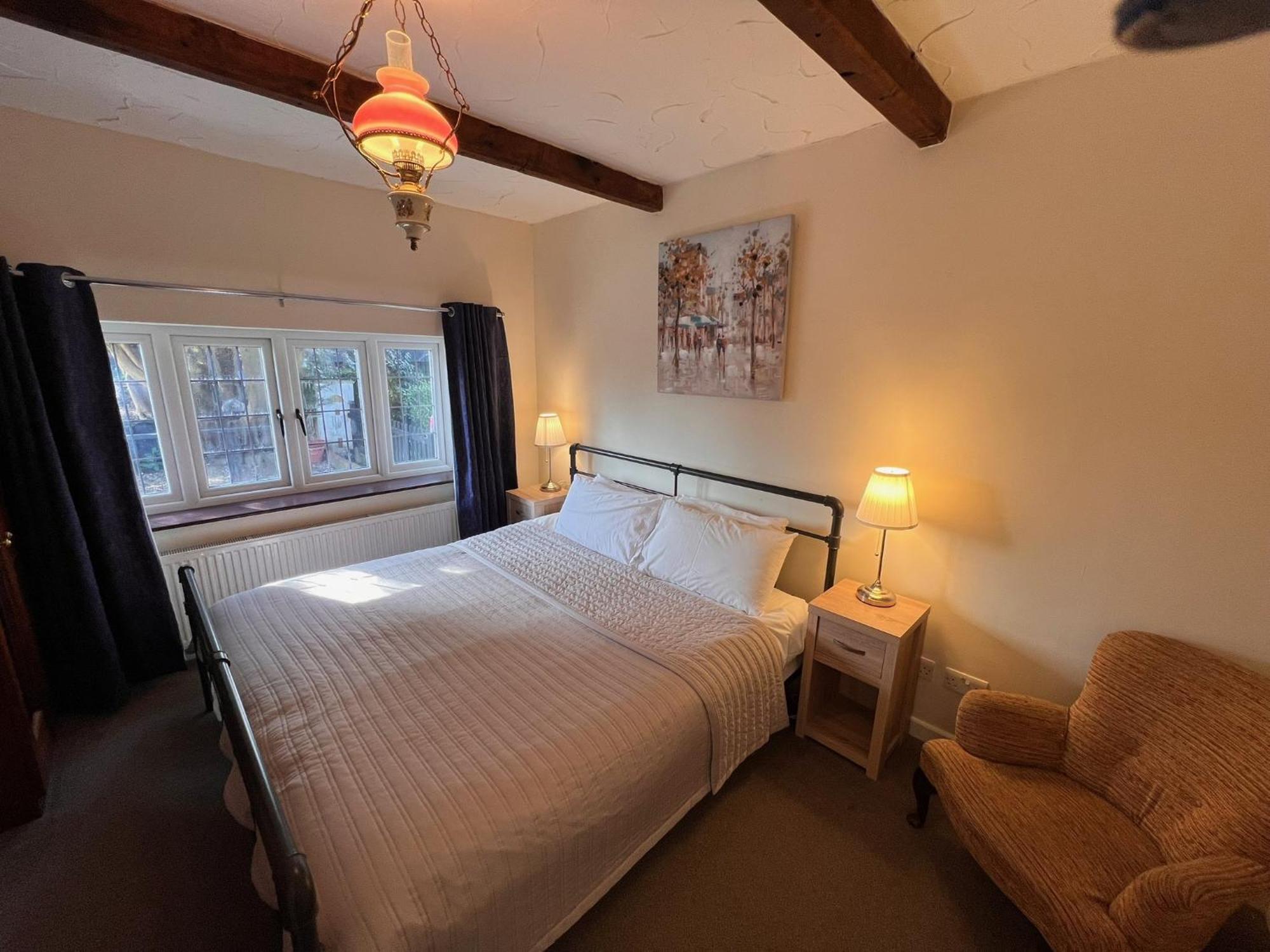 Hunston Mill Self Catering Dog Stay For Free Чичестер Экстерьер фото