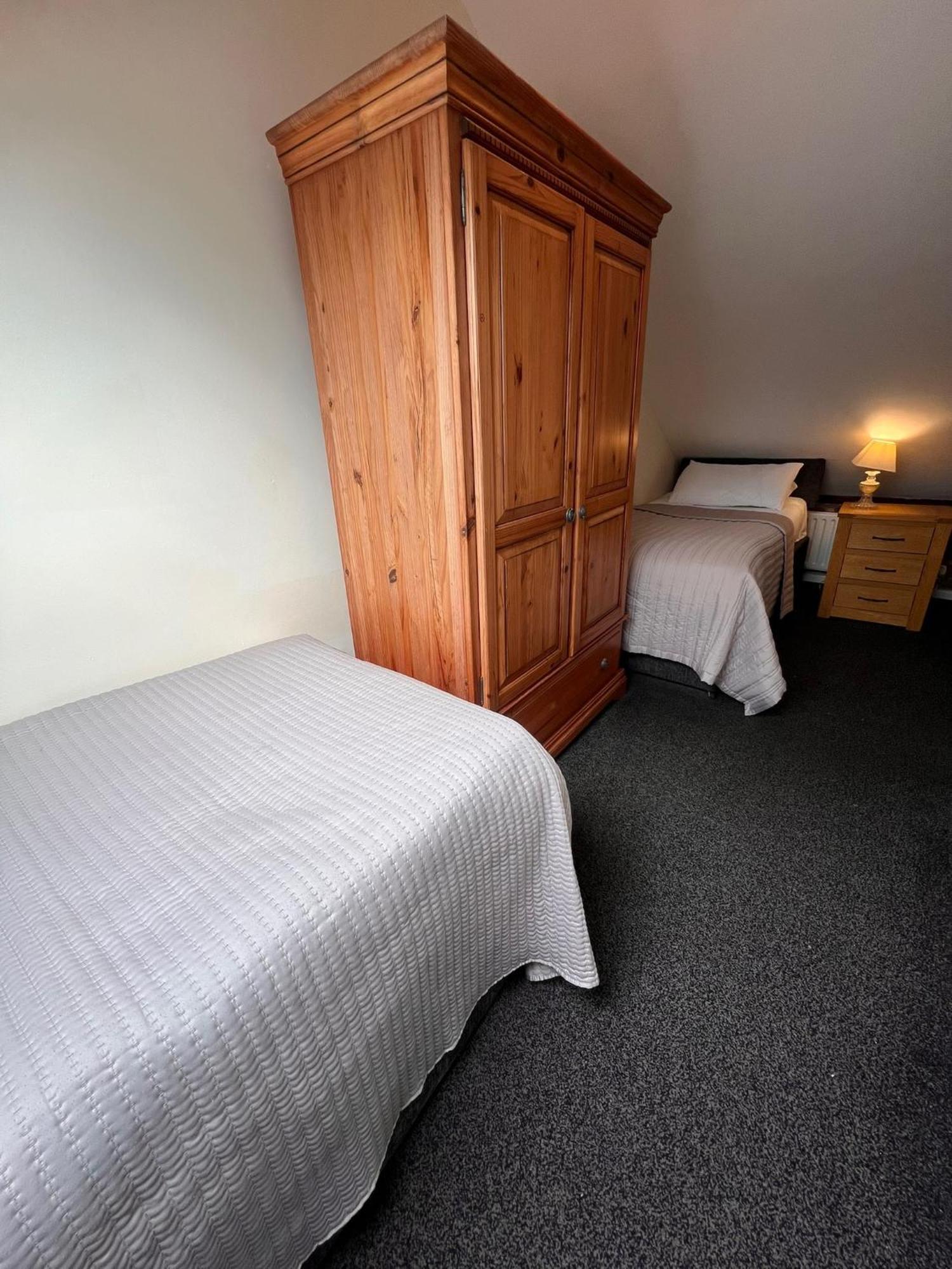 Hunston Mill Self Catering Dog Stay For Free Чичестер Экстерьер фото